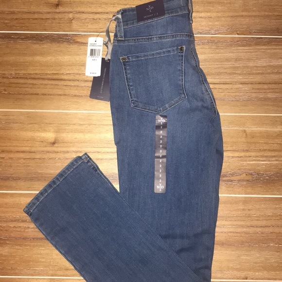 NYDJ Women’s Skinny Jeans Evansdale Wash Size 2 - Picture 4 of 8
